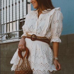 Zara embroidery top bloggers favorite